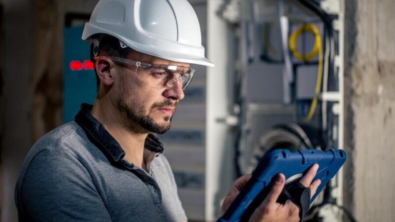 Top 10 Electromechanical Contractors in Dubai 2024 – Updated Rankings