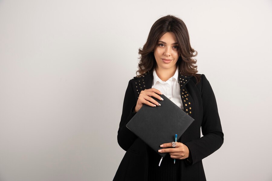 Lawyers in Dubai United Arab Emirates 2024 – Updated
