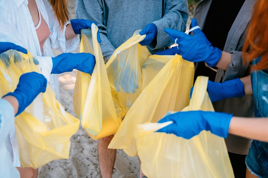 Plastic Bag Manufacturers in Dubai UAE 2024 – Updated