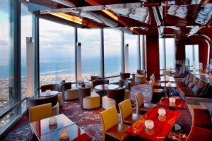 Atmosphere Burj Khalifa